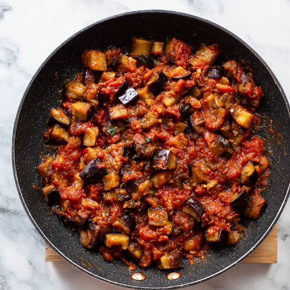 Sautéed eggplant cooked in a savory marinara sauce.